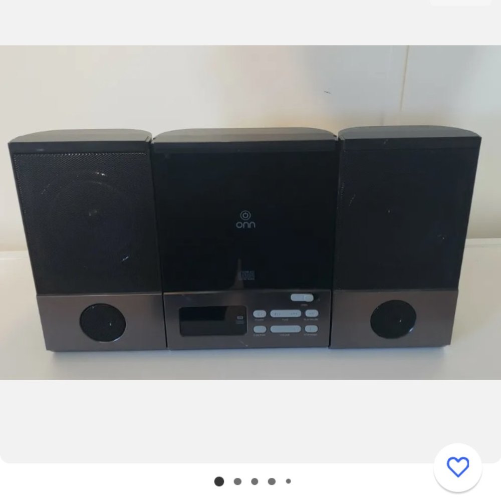Mini Stereo System - Picture 2 of 4